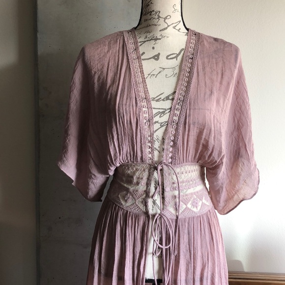Lulus Dresses & Skirts - Lulus Kimono Open Duster/Robe